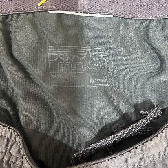 Patagonia Men's Multi Train 8" Running Active Shorts Gray Sz XL - Picture 6 of 9
